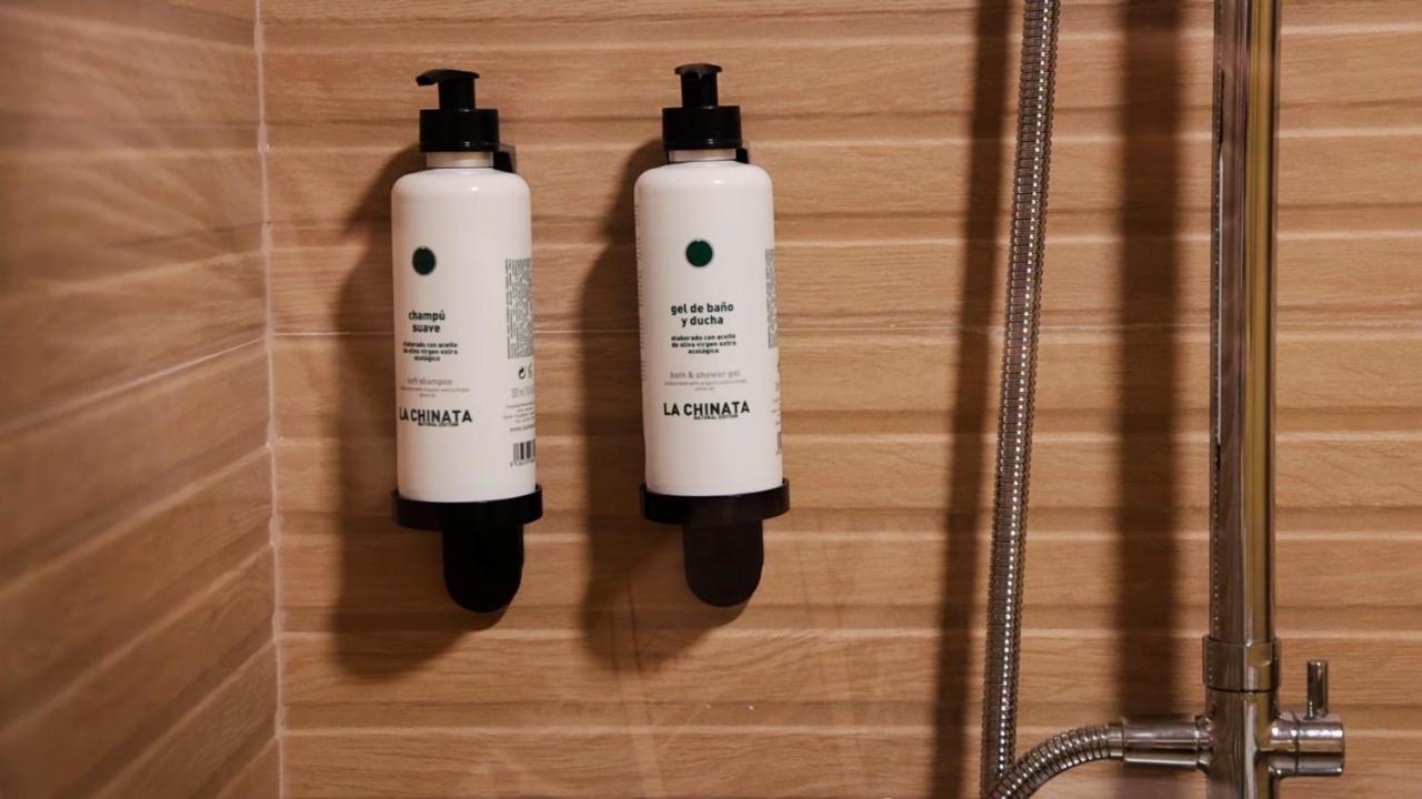 Hotel Los Alamos Boutique プラセンシア エクステリア 写真