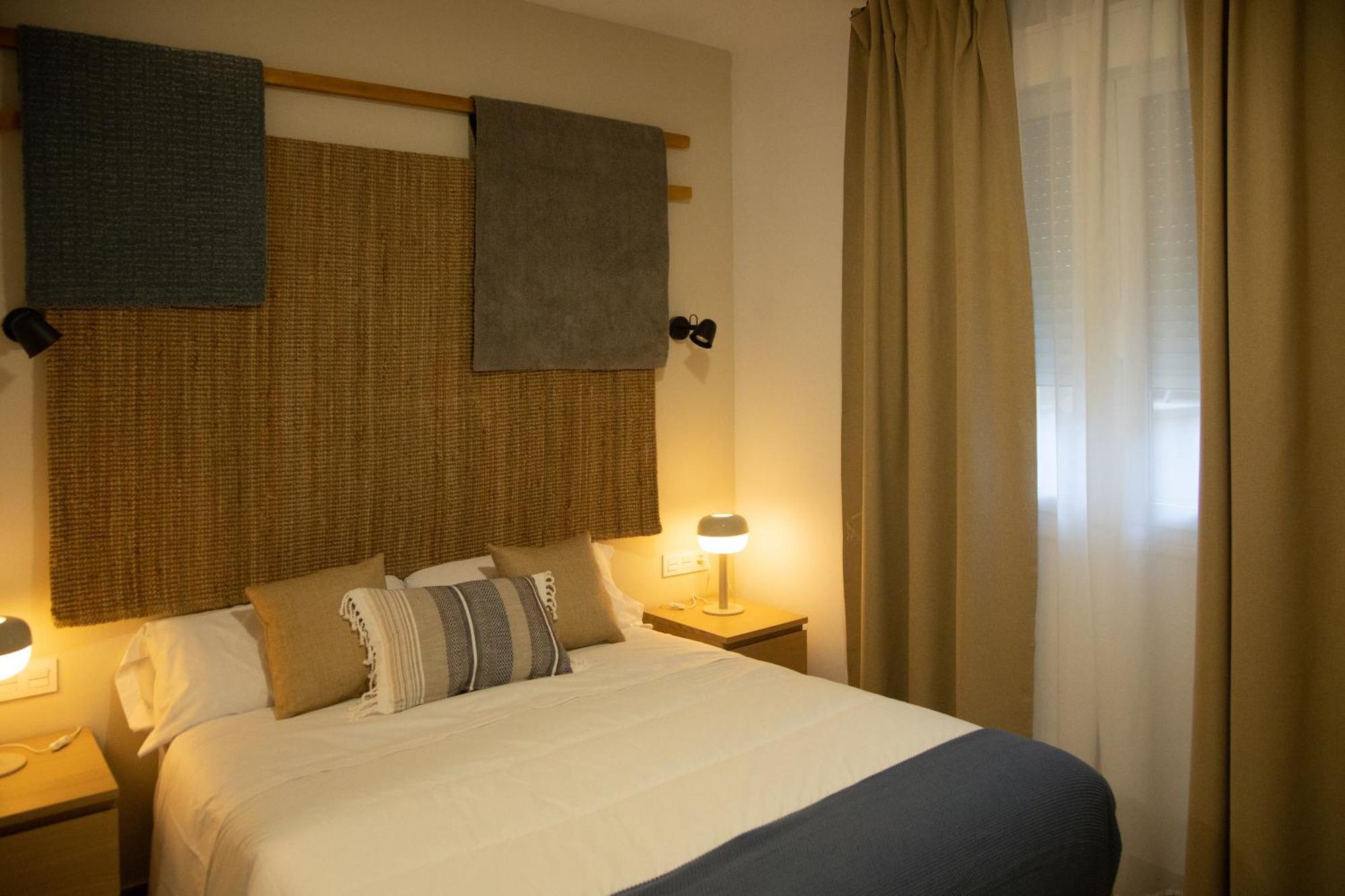 Hotel Los Alamos Boutique プラセンシア エクステリア 写真
