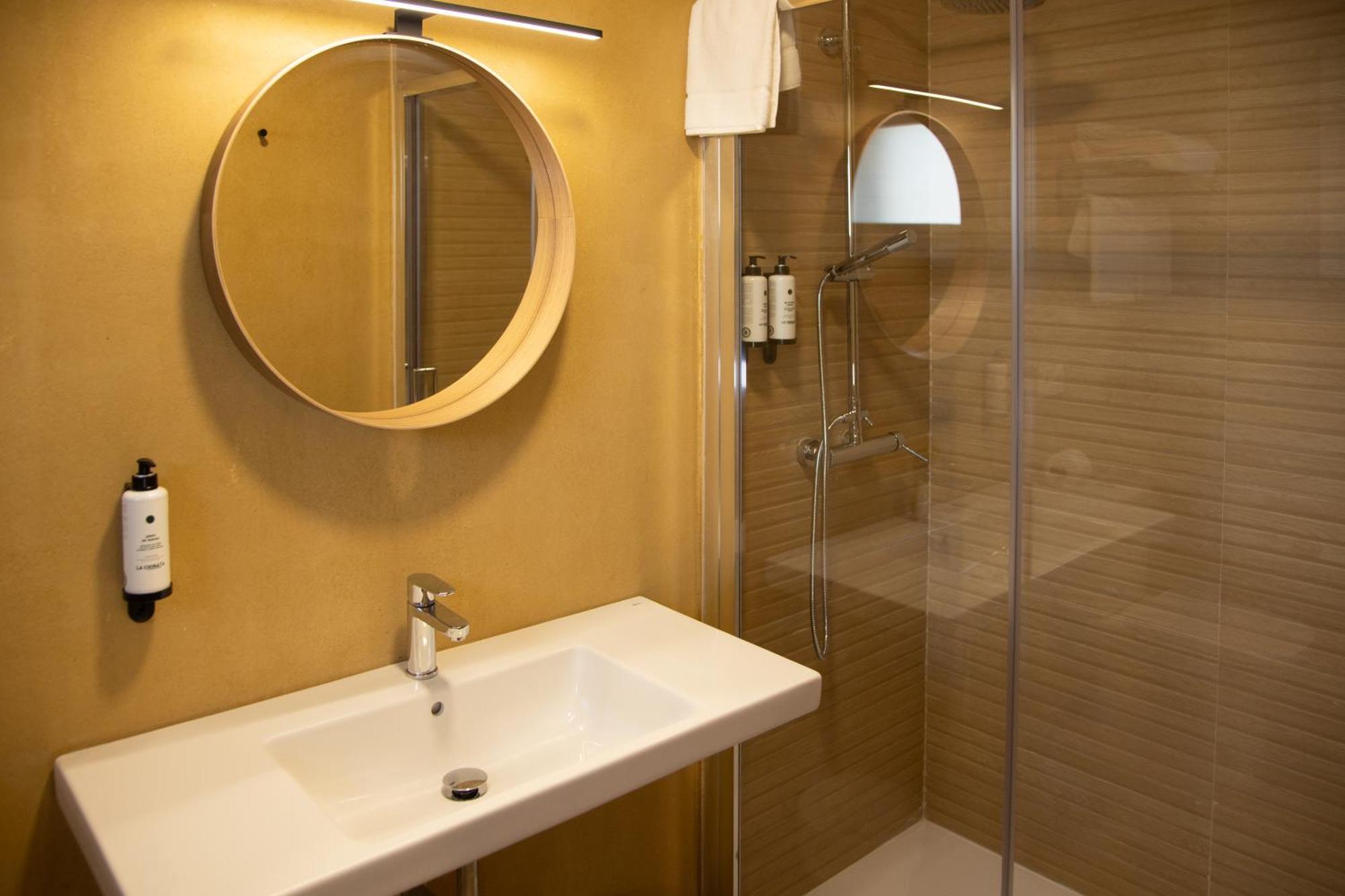 Hotel Los Alamos Boutique プラセンシア 部屋 写真
